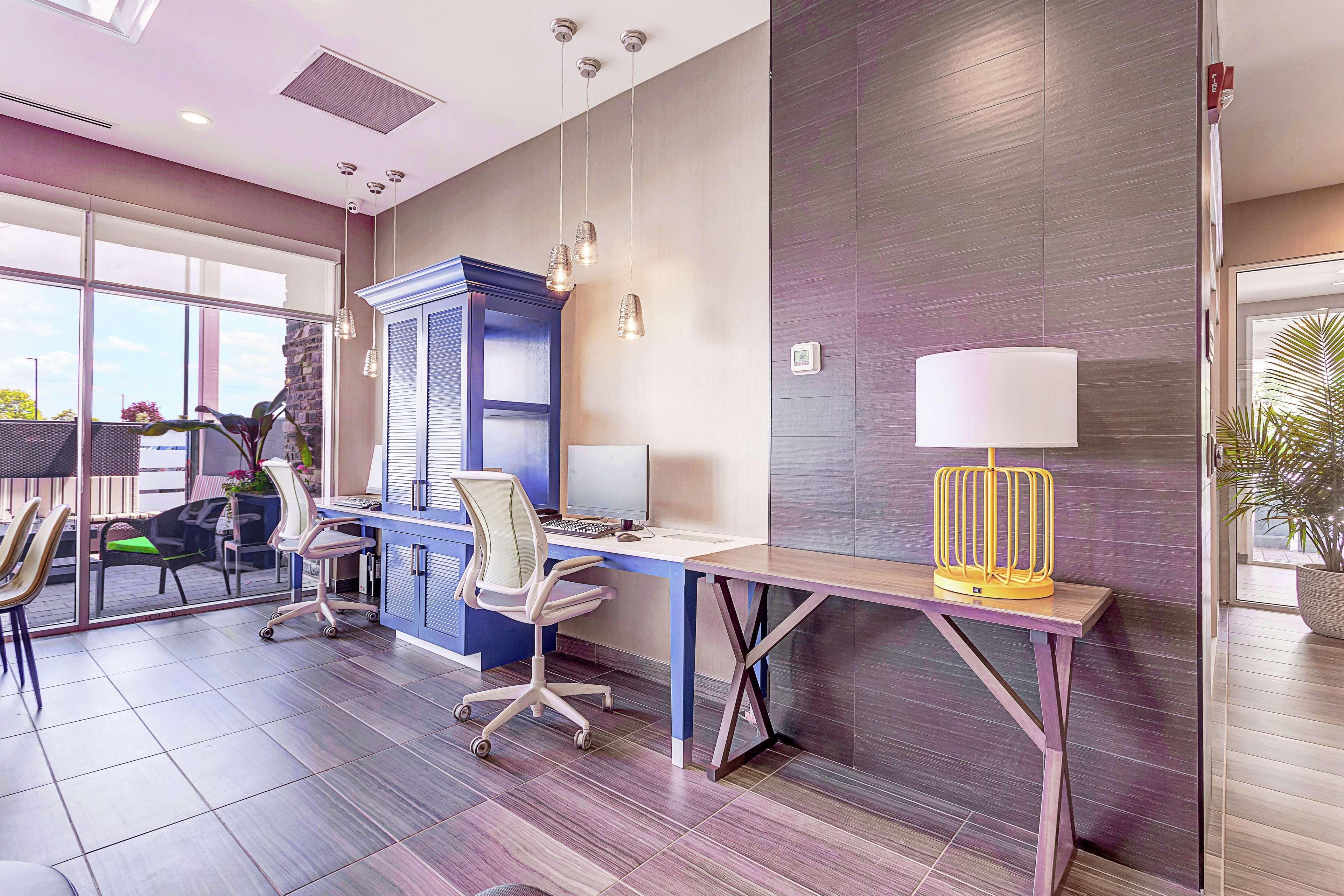 Home2 Suites By Hilton Toronto/Brampton, On Luaran gambar